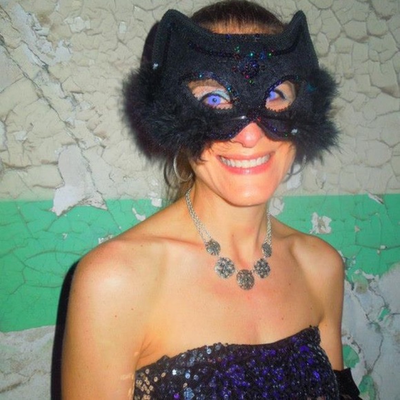 Meet your Posher, Kelly - Picture 7 of 8